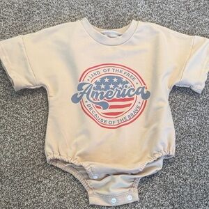 America Graphic Kids One Piece - Cream